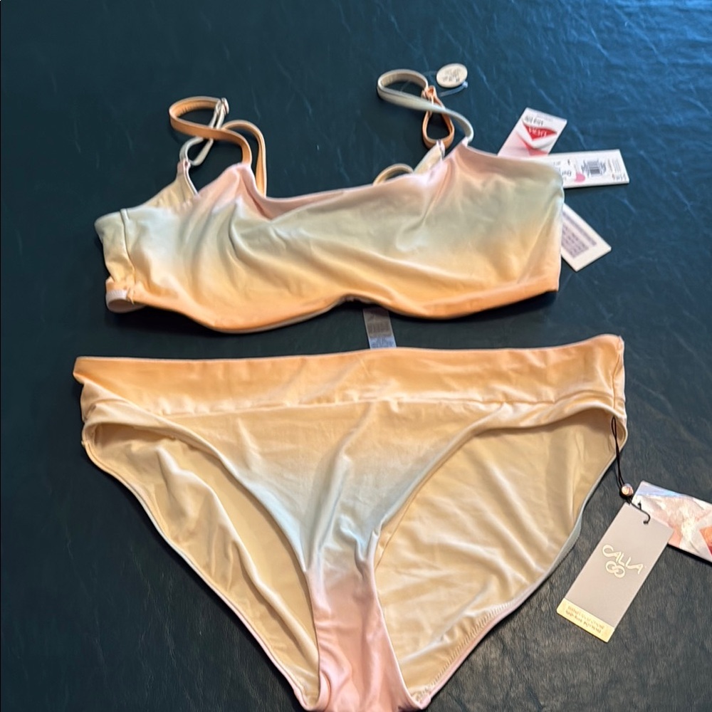 *NWT* Cream Bikini Set with Bandeau Top and Classic Cut
